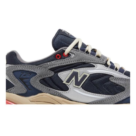 New Balance 725 ‘Navy Grey’